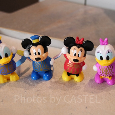 35周年デザインのディズニーガチャガチャ