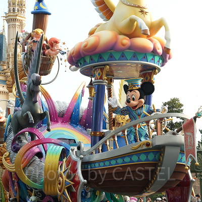 35周年記念パレード『ドリーミング・アップ！』に登場するミッキー