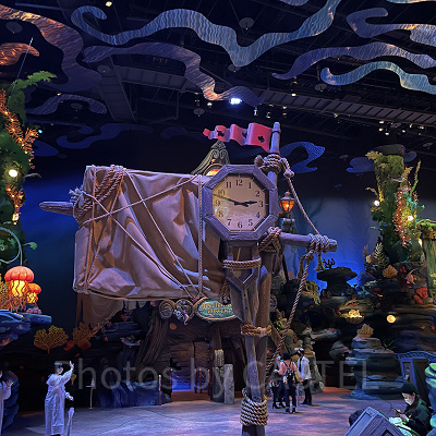 幻想的な世界が広がる