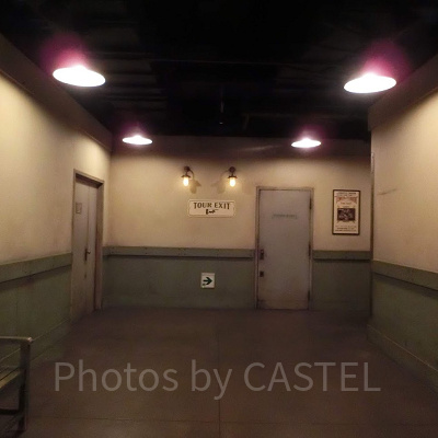 業務用エレベーターを降りた後