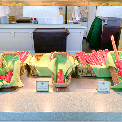 クリスタルパレス・レストランの食べ放題チュロス