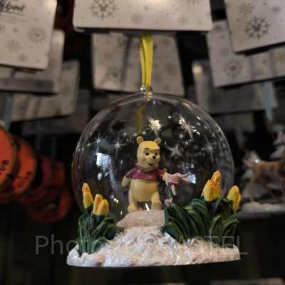 アナハイムディズニーオーナメント：プーさんのスノードーム