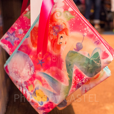 大きく描かれたアリエルがポイント♡