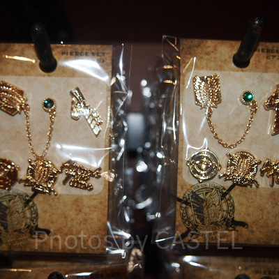 進撃の巨人ピアスセット