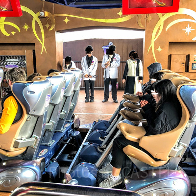 アトラクション乗車写真