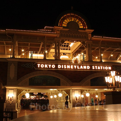 ディズニーランドステーション下から手荷物検査は行われる