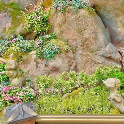 とんすけ、フラワーのロックワーク