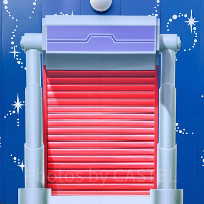 トゥモローランドのベイマックスアトラクション