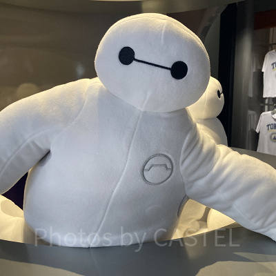 ベイマックスのぬいぐるみ