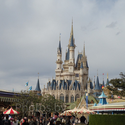 ディズニー行くのに最適な季節