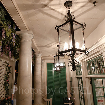 ブルーバイユー・レストラン：内装