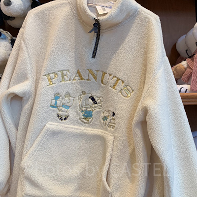 スヌーピーボアハーフジップトレーナー（USJクリスマスグッズ2023）