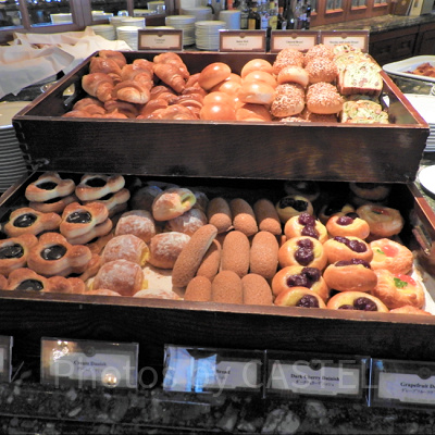 朝食はミラコスタで。ディズニーホテルに泊まると人気レストランが予約しやすくなる。