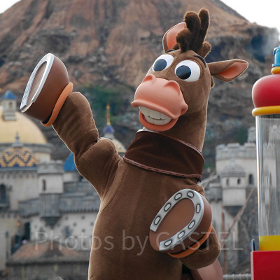 ローリー・ポーリー・クラウン| キャステル | CASTEL ディズニー情報