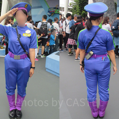 バズ・ライトイヤーのアストロブラスターのコスチューム