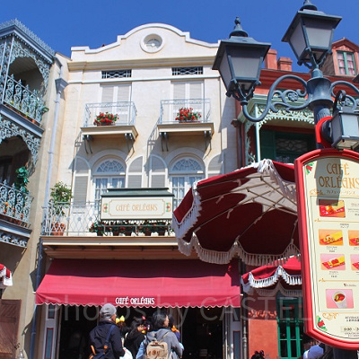 ディズニーランドのカフェ・オーリンズ