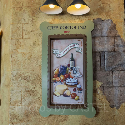 カフェ・ポルトフィーノ：内装