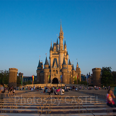 中央鑑賞エリア（ワンス・アポン・ア・タイム）