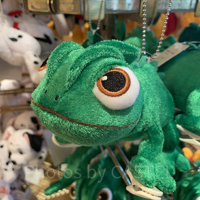 カメレオンのパスカルは紫か青だった！？