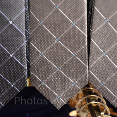 チェックネクタイ①（グレー）