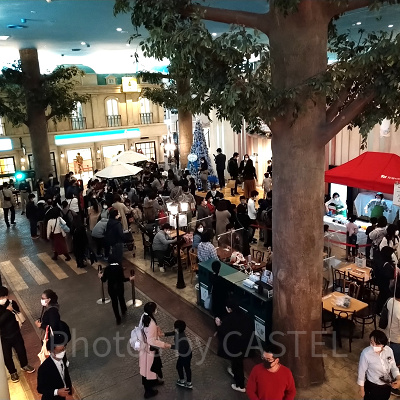 キッザニア甲子園のクリスマスマーケットの様子