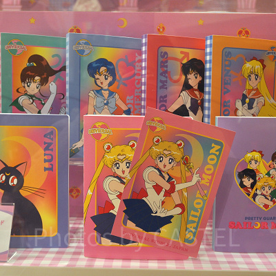 コレクタブルポケットファイル＆ポストカード（USJ×セーラームーングッズ）