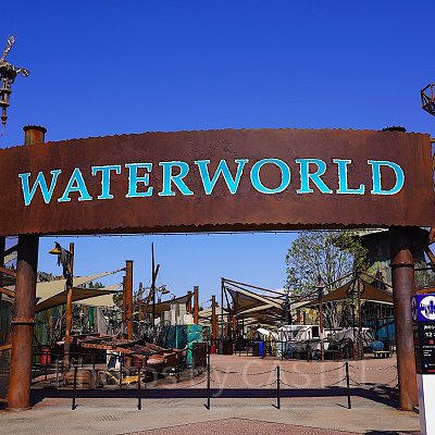 映画『ウォーターワールド』を解説