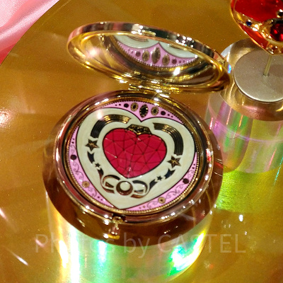 コンパクトミラー（USJ×セーラームーングッズ）