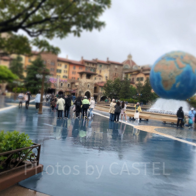 ディズニーシーのエントランスの混雑状況