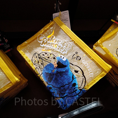 クッキーモンスターのポーチ