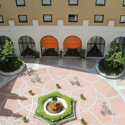 客室から見えるコートヤード（中庭）