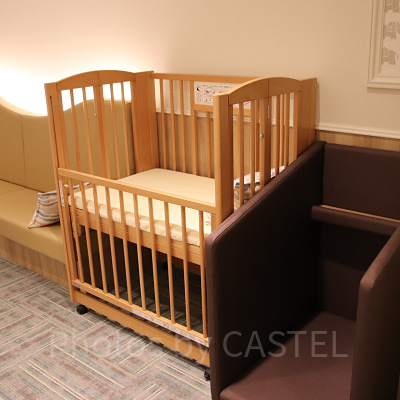 ベビーベッドとお着替え台