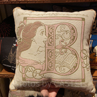 クッション（美女と野獣）