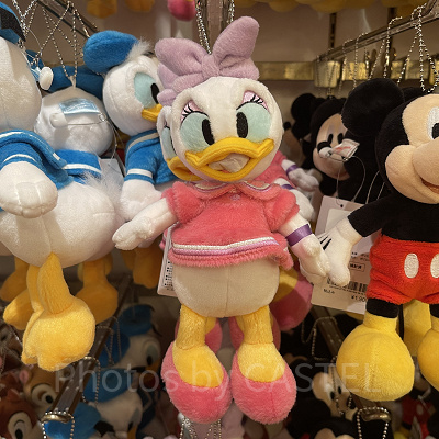 デイジーのぬいぐるみバッジ