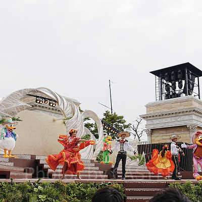 ダンス・ザ・グローブ！（ドナルド＆ホセ＆パンチート）