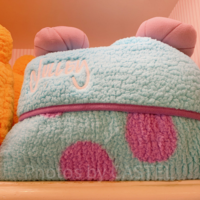 ディズニーブランケット（モンスターズ・インク＜サリー＞デザイン）