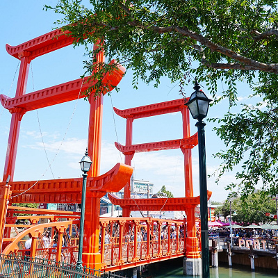 ディズニーカリフォルニアアドベンチャー：サンフランソウキョウスクエア