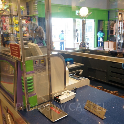 ディズニーキャッシュレス決済専用レジ