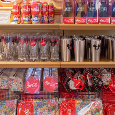 ディズニーコカコーラコラボグッズ