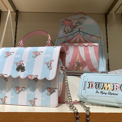 ディズニーコラボブランド：Loungefly (ラウンジフライ)