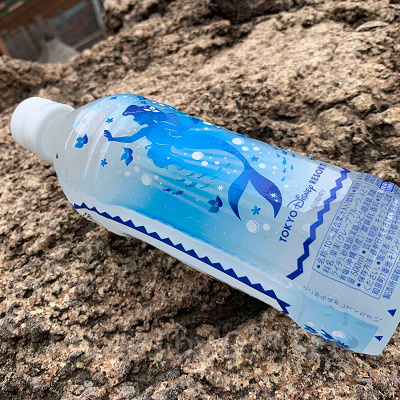 ディズニーの飲み物（ペットボトルのデザイン）