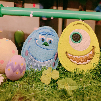 ディズニーのガチャガチャ「マイク＆サリー」