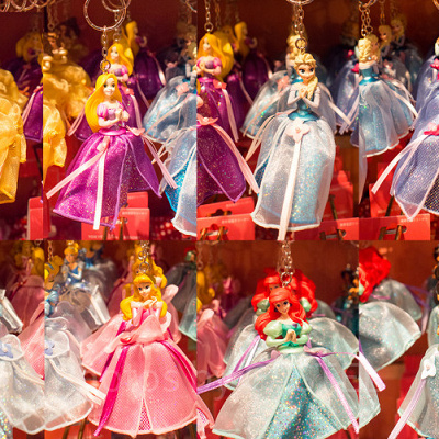 ディズニープリンセスキーチェーン＆ストラップ