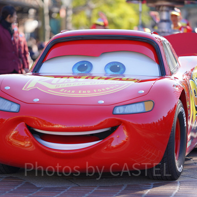 ディズニーの赤いキャラ