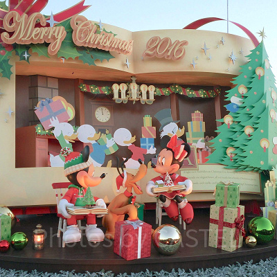 ディズニーリゾートのクリスマス