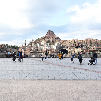 ディズニーシーのビリーヴ〜シー・オブ・ドリームス〜鑑賞場所：ミッキー広場