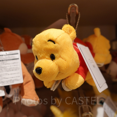 ディズニー肩のせぬいぐるみ（プーさん）