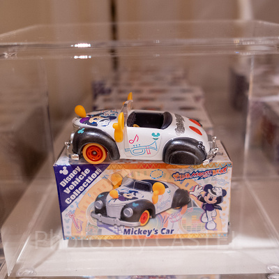 ディズニー・ビークル・コレクション〈トミカ〉 