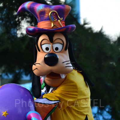 ディズニーランド　ハロウィン　エンターテインメント