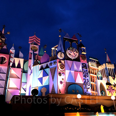 ディズニーランド：イッツ・ア・スモールワールド